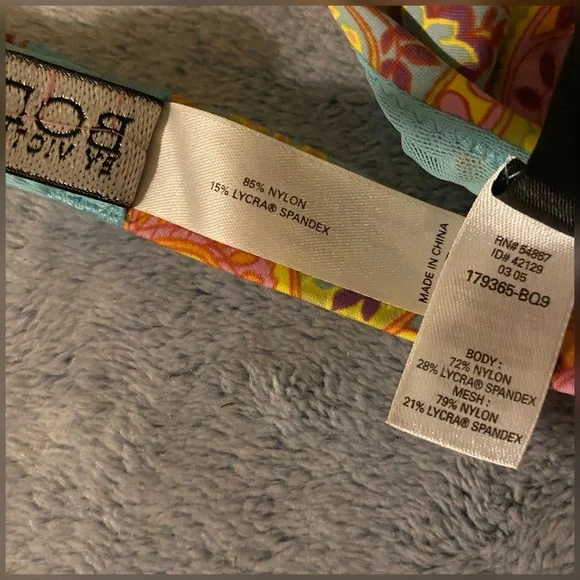 Vintage Body IPEX by Victoria’s Secret Bra Panties Set Beaded Sequins - Picture 8 of 10